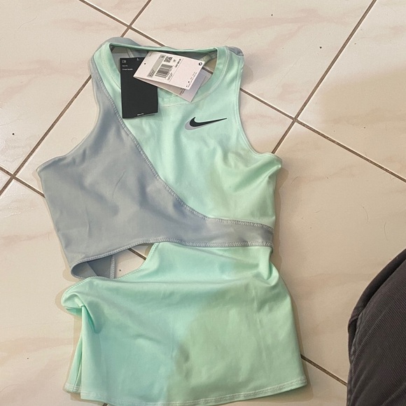 Nike Tops - XS Nike Light Green and Gray Asymmetrical Tank